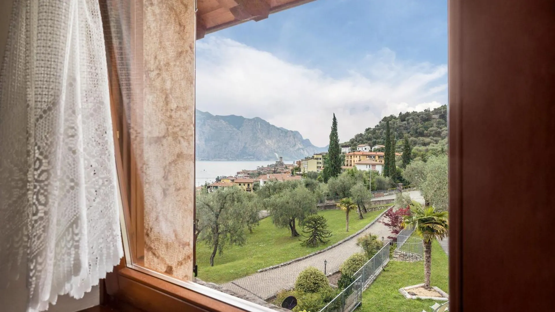 Casa Carlotta Apartment Malcesine